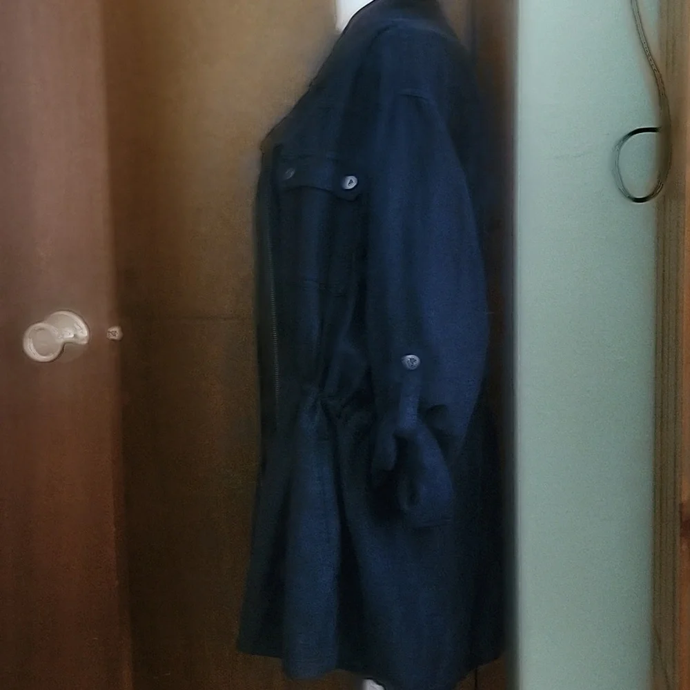 Jacket - Picture 2 of 6
